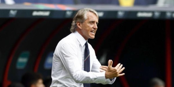 凤凰体育网页版-梁熙明：曼奇尼辞职留下满地问号，意大利颓势难止